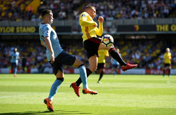 海报中的另 海报中的另