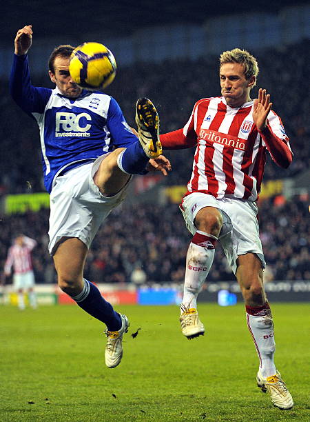 是她吸引英 是她吸引英