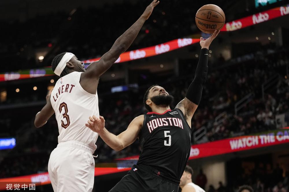 虽然辛纳坚 虽然辛纳坚